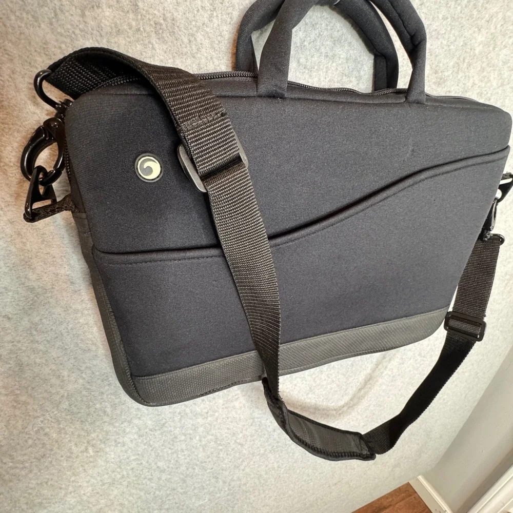 Marware Zoom Laptop Briefcase 15 Inch Padded Black Shoulder Bag Designed in USA
